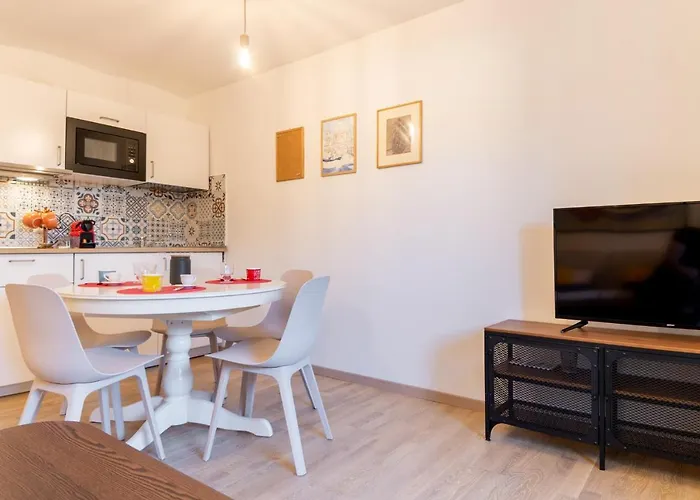 Domus Domi Barberini Sq. Apartment Rom